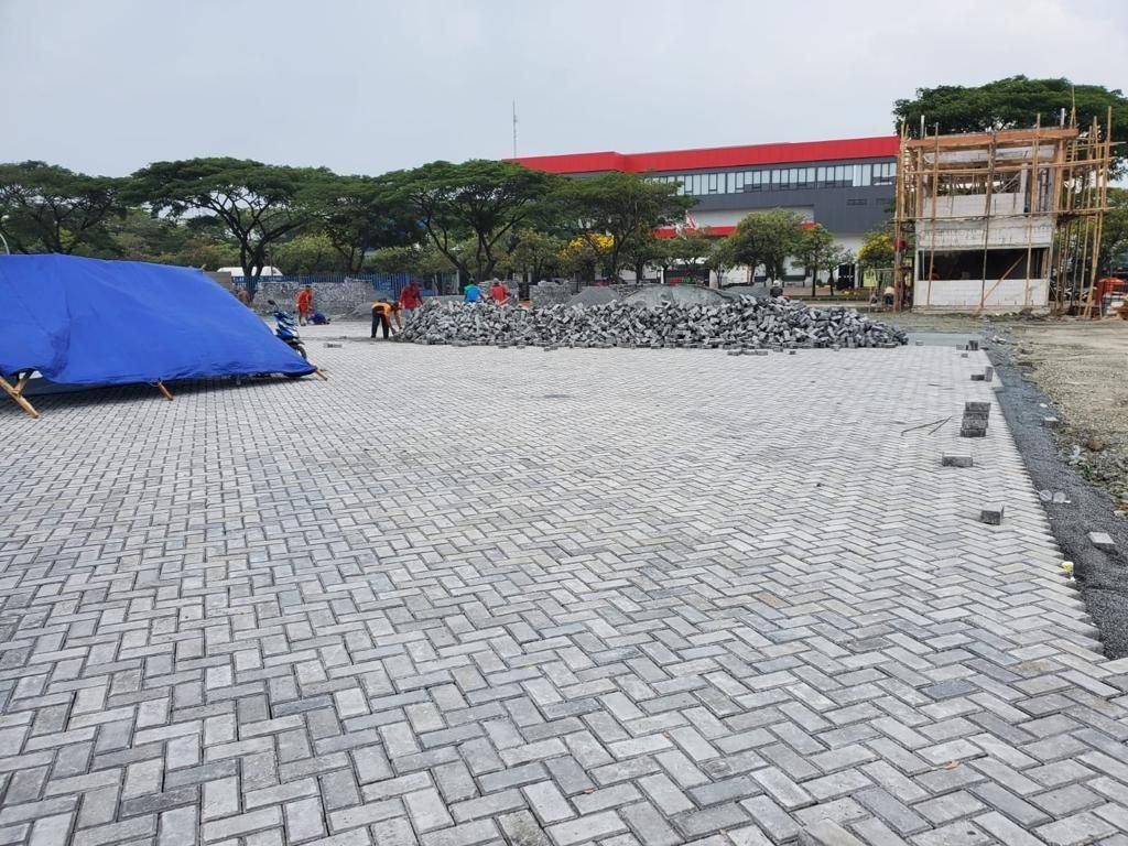 Paving area yard industri luas